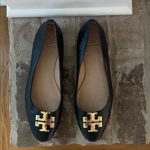 Tory Burch black leather Raleigh flats size 7.5